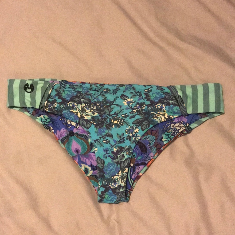 Maaji bathing suit bottoms